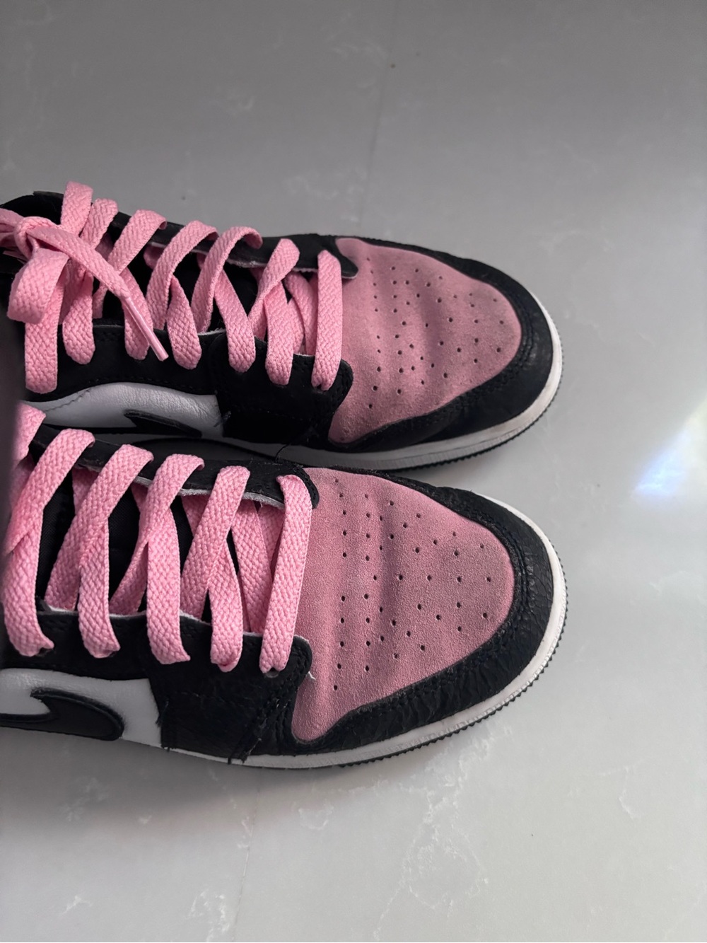 Nike Air Jordan 1 Low “Pink Wash” Sneakers – Women’s Size 7 - Picture 10 of 12